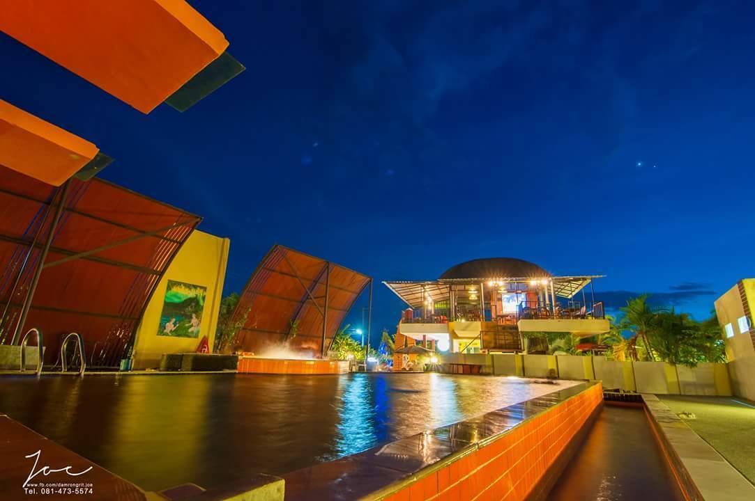 浪漫满屋度假村 Mae Suai 外观 照片
