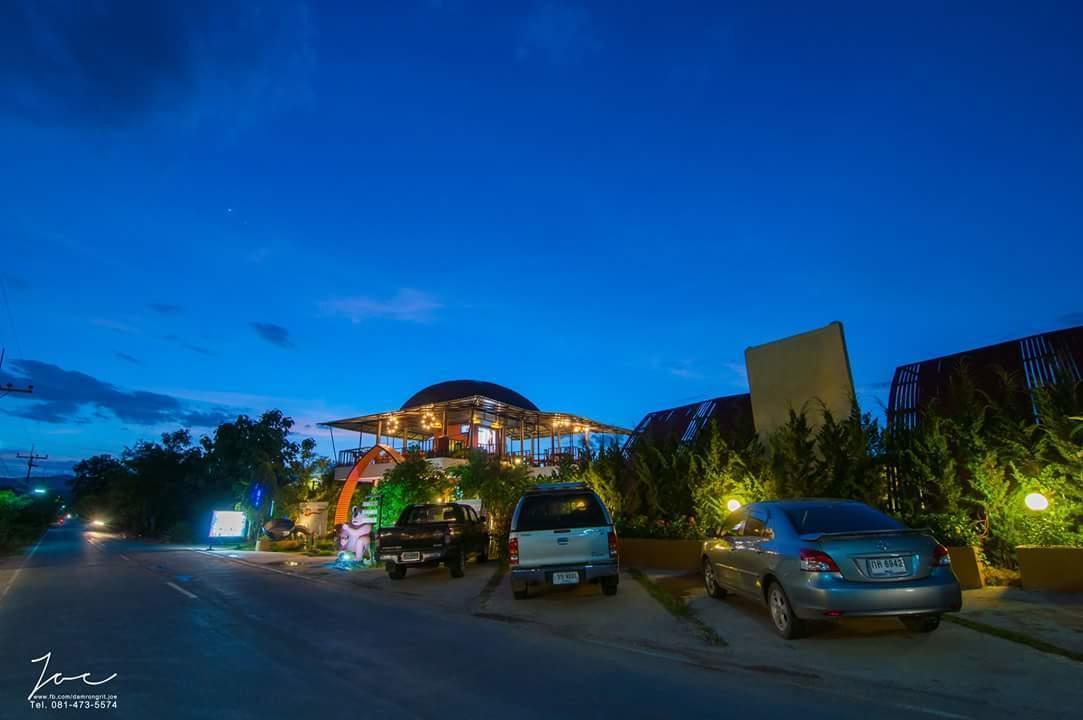 浪漫满屋度假村 Mae Suai 外观 照片